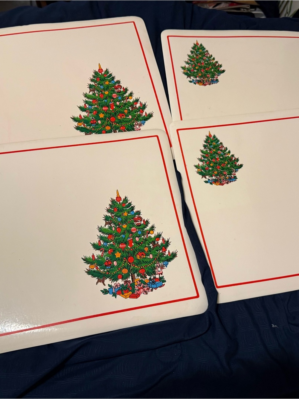 Christmas Placemats Holiday Table Decor Christmas trees, Set Of 4 Vtg